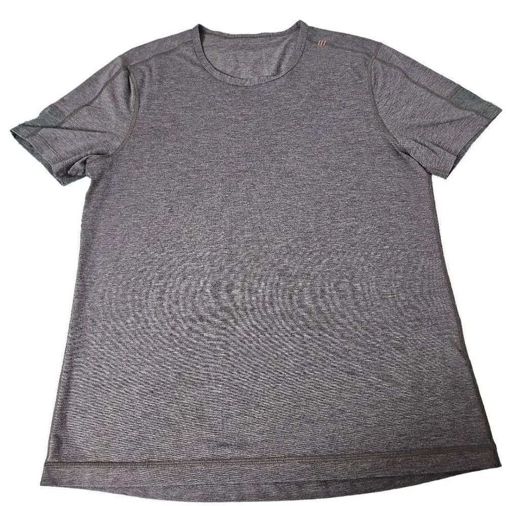 Lululemon men active t-shirt for women